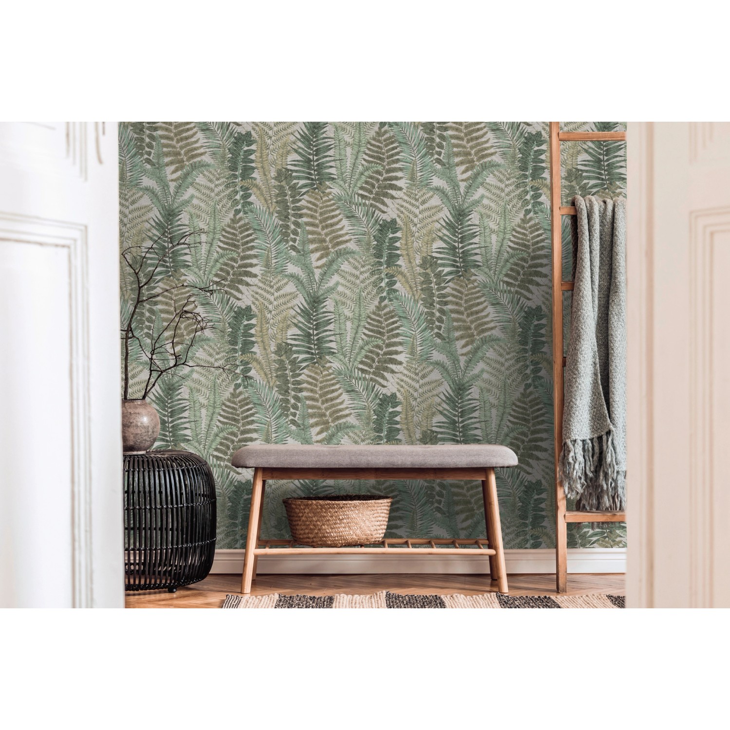 A.S. Creation Vliestapete mit Blätter-Motiv in Grün- und Brauntönen, leicht strukturiert.