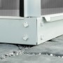 Detailaufnahme des Aluminium-Fundamentrahmens vom Vitavia Gewächshaus Calypso 3000.