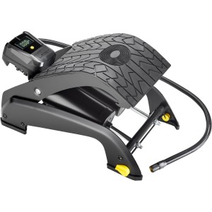 Michelin Doppelzylinder-Fußluftpumpe Digital mit Manometer und rutschfester Trittfläche.