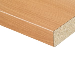 Kaindl Arbeitsplatte Comfort Buche, 38 mm stark, Ansicht der Oberfläche und Kante.