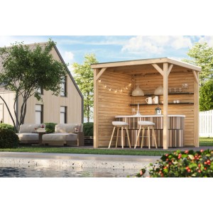Karibu Pavillon Kvadrat aus Holz mit Bar und Sitzgelegenheit im Garten.