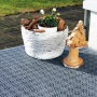 Andiamo Klick-Fliese hellgrau, 38x38cm, 7 Stück, auf Terrasse mit Deko.