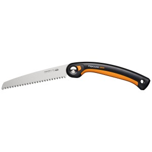 Fiskars Klappsäge Plus SW69 mit 21 cm Sägeblatt für Gartenarbeiten.