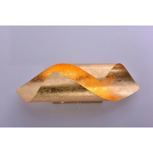 Goldene LED-Wandleuchte Nevis von Paul Neuhaus, modernes Design für Innenräume.