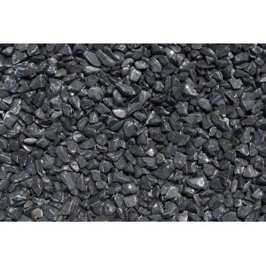 Nahaufnahme von Ebano-Schwarz Marmor Zierkieseln (7-15mm) als Zierkies oder Ziersplitt.