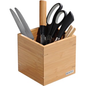Kesper Utensilienbox aus Bambus mit Küchenutensilien wie Messer und Schere.
