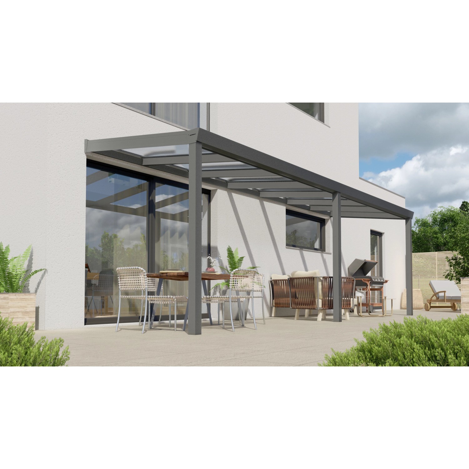 Anthrazitfarbene Terrassenüberdachung Professional (700x300 cm) mit klarer Polycarbonat-Eindeckung.