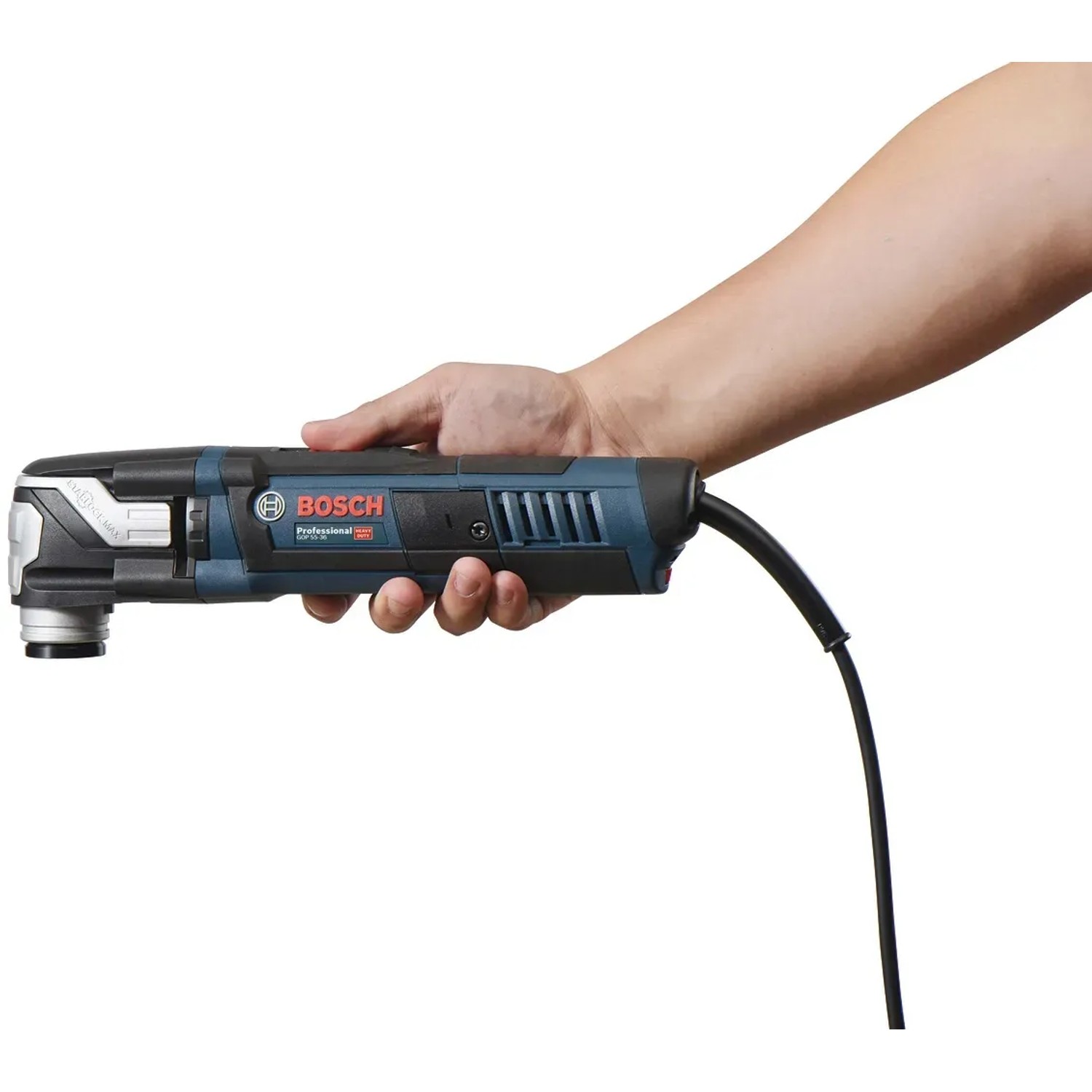 Bosch Professional GOP 55-36 Multicutter in Hand, blau/schwarz, für Multitools & Spezialwerkzeuge.