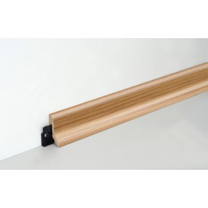 Sockelleiste Eiche Sanremo, MDF, 18,5x38,5x2400 mm, mit Clip-System für einfache Montage.