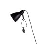 Schwarze Näve Klemmleuchte Mara, eine flexible Lampe mit Klemme für den Innenbereich.