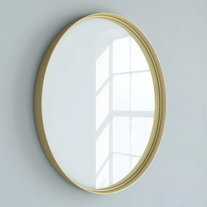 Runder, goldfarbener Spiegel (Ø 60 cm) mit glänzendem Metallrahmen.