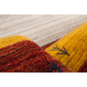 Detailansicht: Handgewebter Wollteppich Bhutan in Natur mit Muster, 160x230 cm.