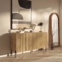 Selsey Sideboard Telire 154 cm mit Lamellenfront in Artisan Eiche, auf schwarzen Metallfüßen, skandinavisches Design.