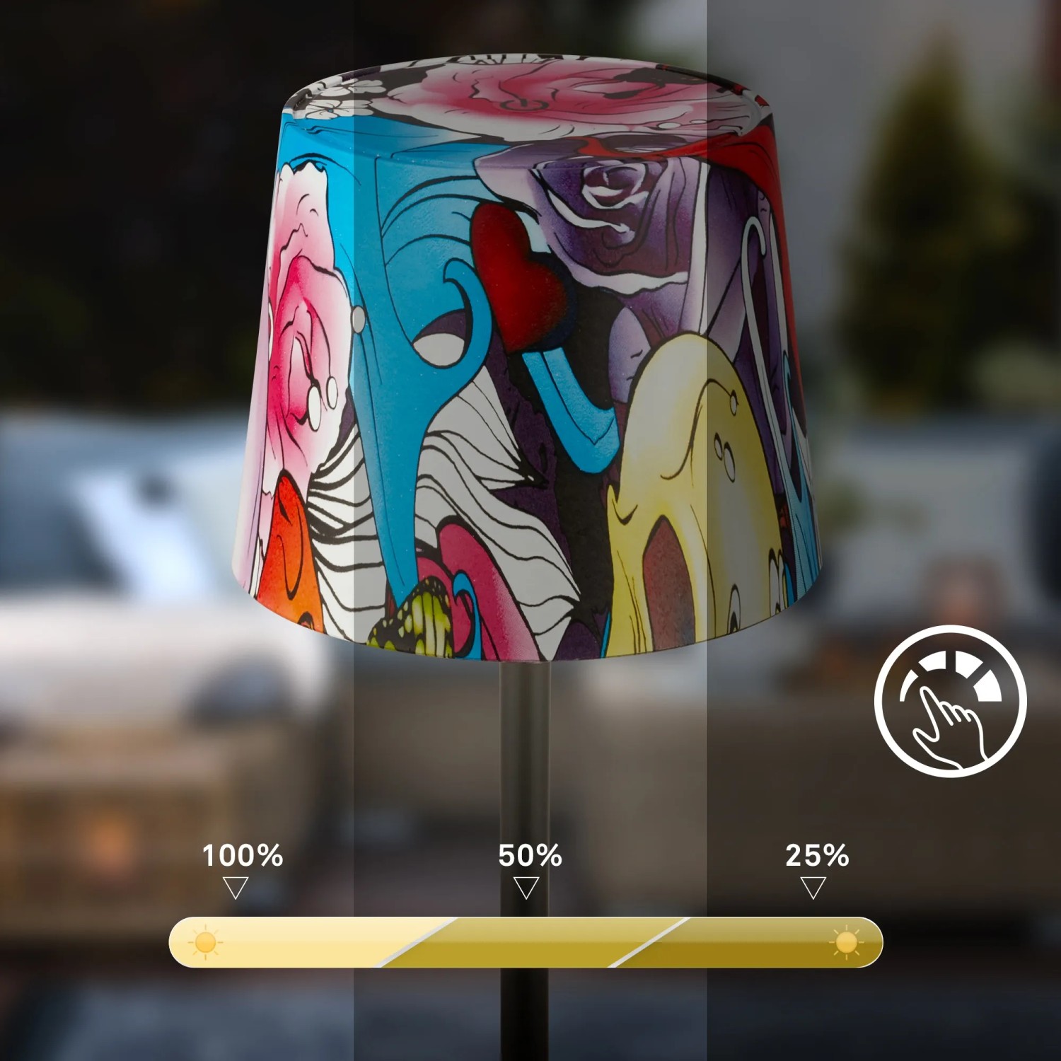 Brilo Akku Tischleuchte Piha mit Graffiti-Motiv und Touchdimmer, Helligkeit in 3 Stufen einstellbar.