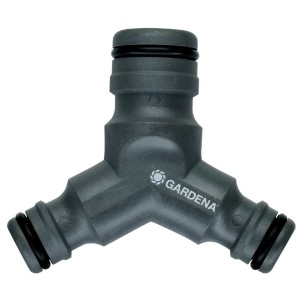 Gardena Profi-System Y-Reduzierstück für Schlauchanschluss und höhere Durchflussleistung.
