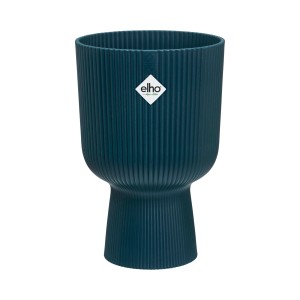 Blauer Elho Übertopf Vibes Fold Coupe, 14x13,9x21 cm, mit gerippter Struktur.