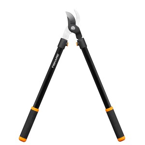 Fiskars Bypass-Astschere L11, Gartenschere mit Antihaftbeschichtung und schwarzen Griffen.