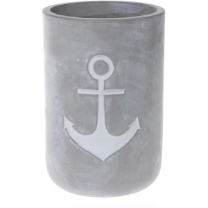 Grau-weißer Flaschenkühler mit Anker-Motiv aus Beton für maritime Gartendeko.