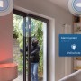 Bosch Smart Home Starter-Set Sicherheit II: Einbrecher an Tür, Rauchmelder, Fensterkontakt, Bewegungsmelder.
