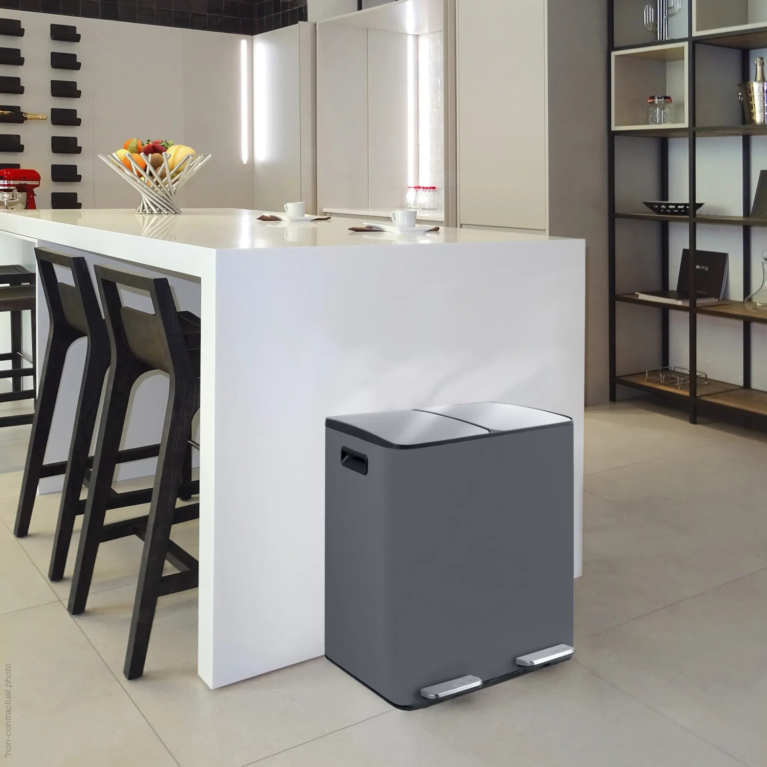 Spirella Kosmetikeimer Aliya, 2x20L, Grau Matt, Trennmülleimer mit zwei Fächern und Pedal.