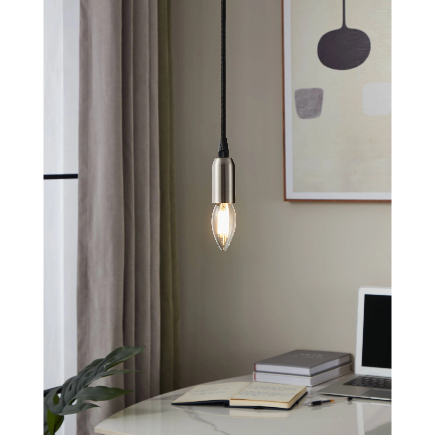 Eglo E14 LED-Leuchtmittel in Kerzenform, 7W, warmweißes Licht für Kronleuchter und dekorative Beleuchtung.