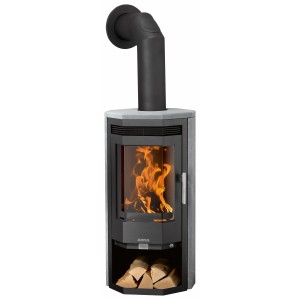 Justus Kaminofen Usedom 5D, schwarz mit Speckstein, 5 kW, Holzfach und brennendem Feuer.