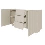 Selsey Sideboard Fiorra in Kaschmir mit geriffelten Fronten, offener Tür und 3 geöffneten Schubladen. Moderne Kommode.
