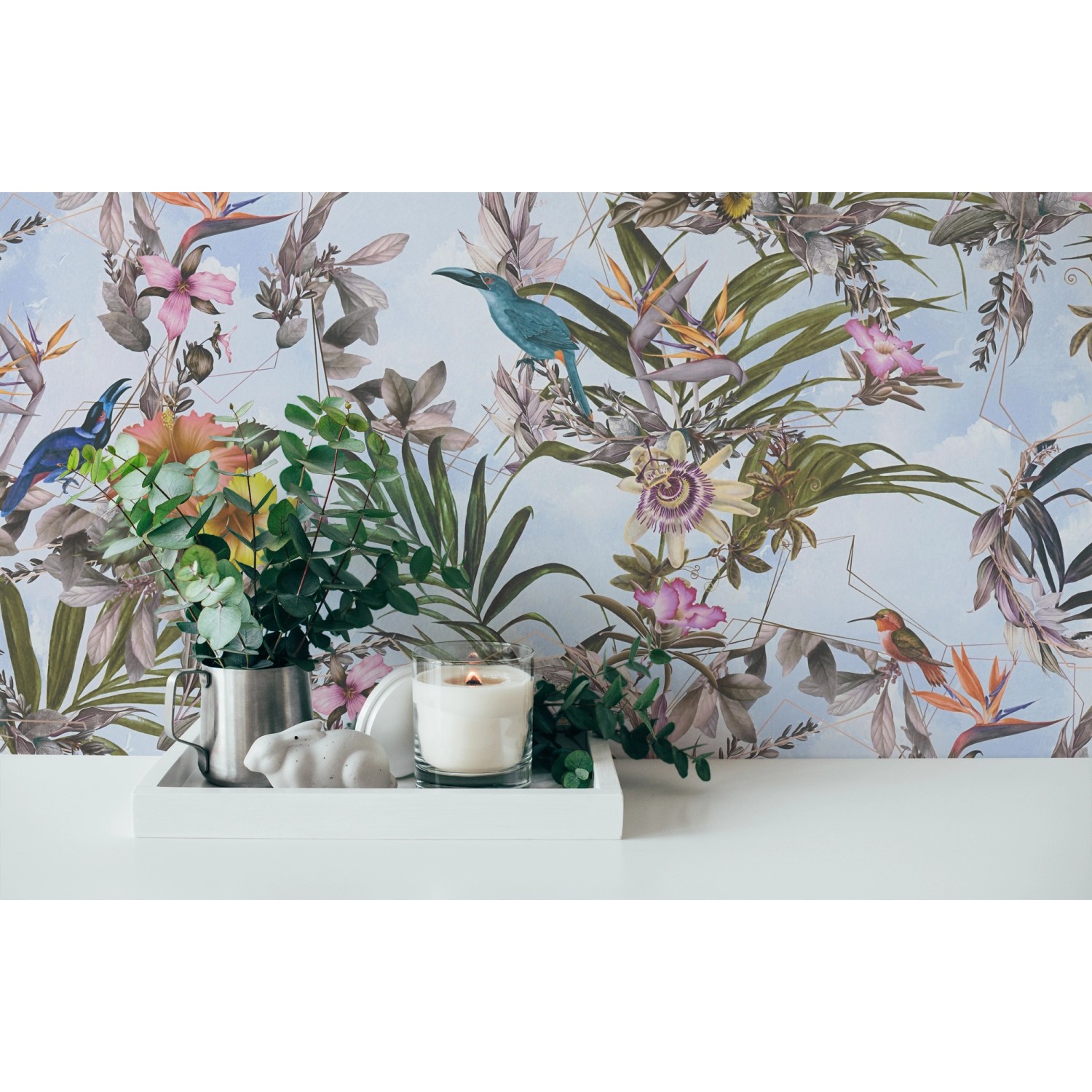 Vliestapete mit Blumenmuster, Floral, Matt, Weiß und Grün. Dekorative Tapete mit Vogelmotiven.