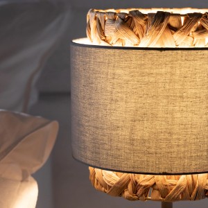 Brilliant Tischleuchte Waterlilly, 45 cm, grau-beige. Design-Tischlampe mit Textil- und Wasserhyazinthe-Elementen.