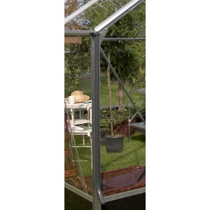 Halls Fallrohr-Set (66cm) am Universal/Magnum Gewächshaus zur Regenwasserableitung.