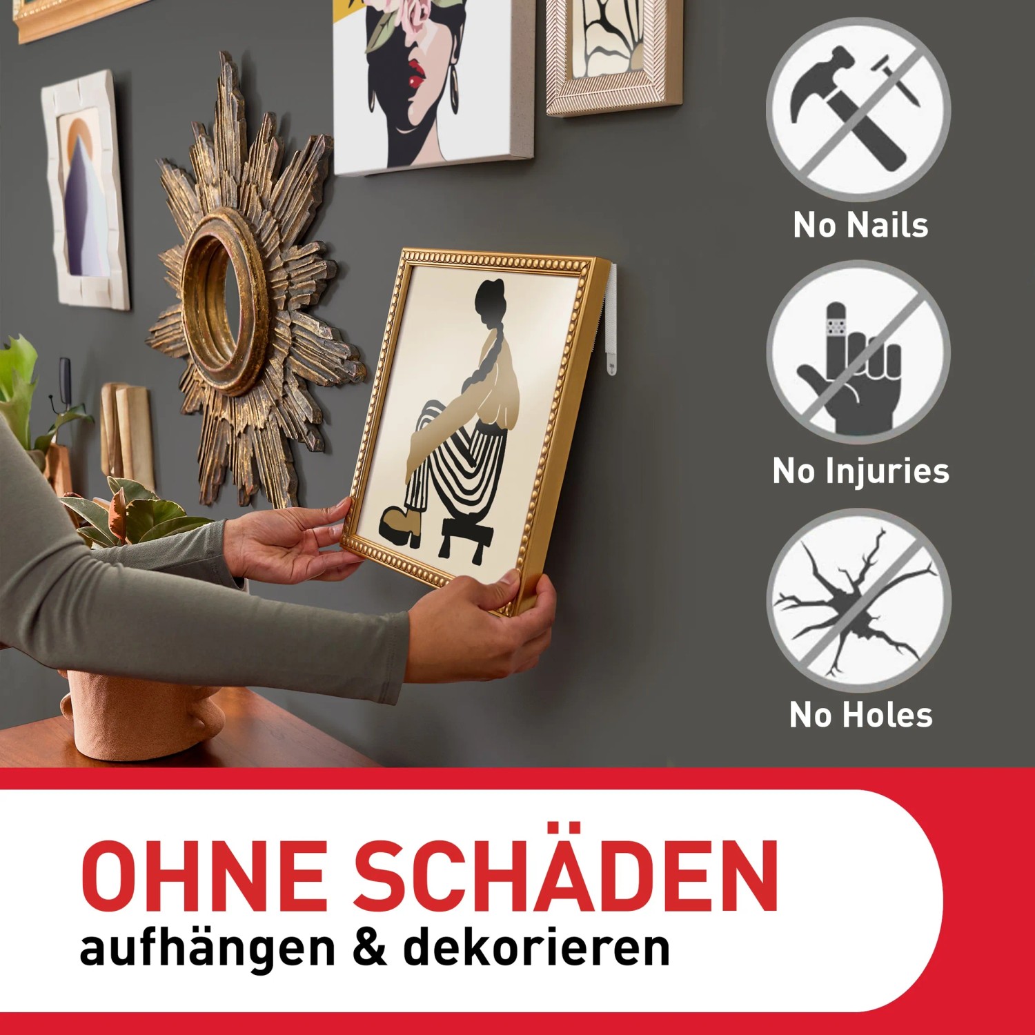 Command Bilder-Montage-Strips zum Aufhängen von Bildern ohne Nägel und Beschädigung.