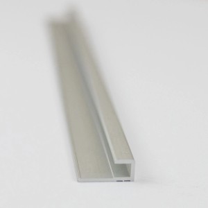 Breuer Profilset 1 für Rückwände Silber 255 cm