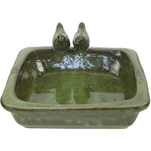 Grüne Sunny Garden Vogeltränke (30x30 cm) mit zwei Vogel-Figuren am Rand.