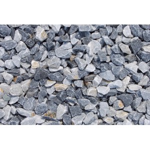 Nahaufnahme von Donau-Blau Marmorsplitt (16-25 mm) im Big-Bag, geeignet für Garten- und Landschaftsbau.