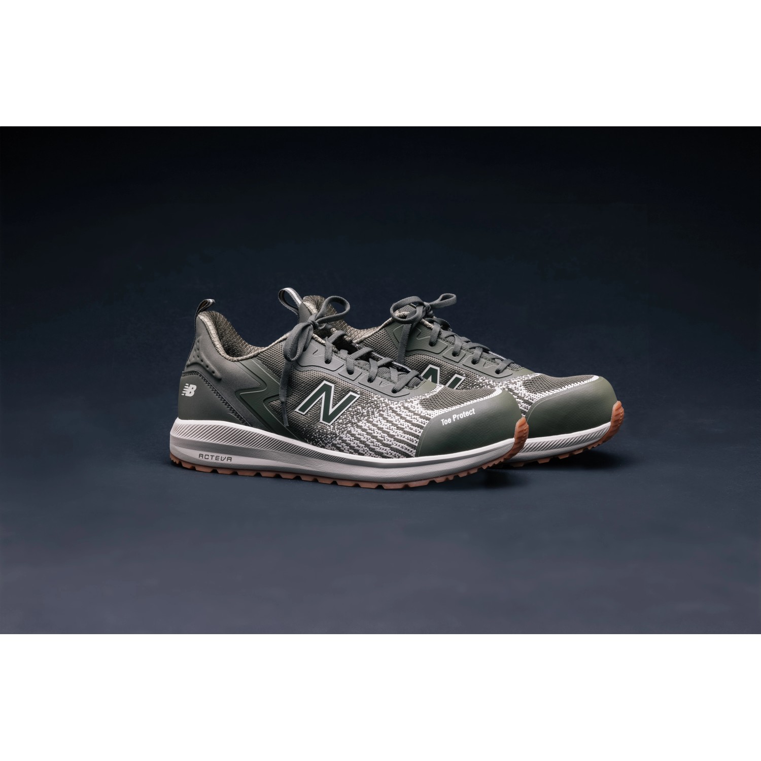 New Balance Speedware Sicherheitsschuhe, olive-weiß, S1 P, Größe 40. Arbeitsschuhe mit Zehenkappe und rutschfester Sohle.