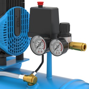 Detailaufnahme: Güde Airpower Silent 270/8/50 Kompressor mit Manometer und Druckluftkupplung.