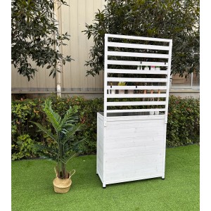 Weißes Leco Gartenregal Thea im Vintage-Look mit Ablagefläche und Regalen für Garten, Terrasse und Balkon.