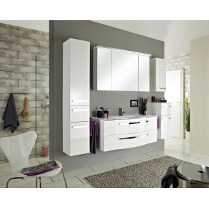 Pelipal Glaswaschbecken 117 cm, Serie 4005, Weiß, mit Unterschrank und Spiegelschrank im modernen Badezimmer.