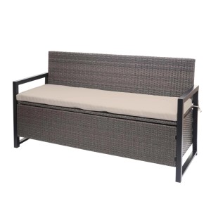 Grau-meliertes Poly-Rattan 3er Sofa mit Staufach und beigen Kissen.