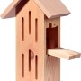 Sonnenfalter Design Schmetterlingshaus aus Naturholz mit Landeplattform und Schlitzen.