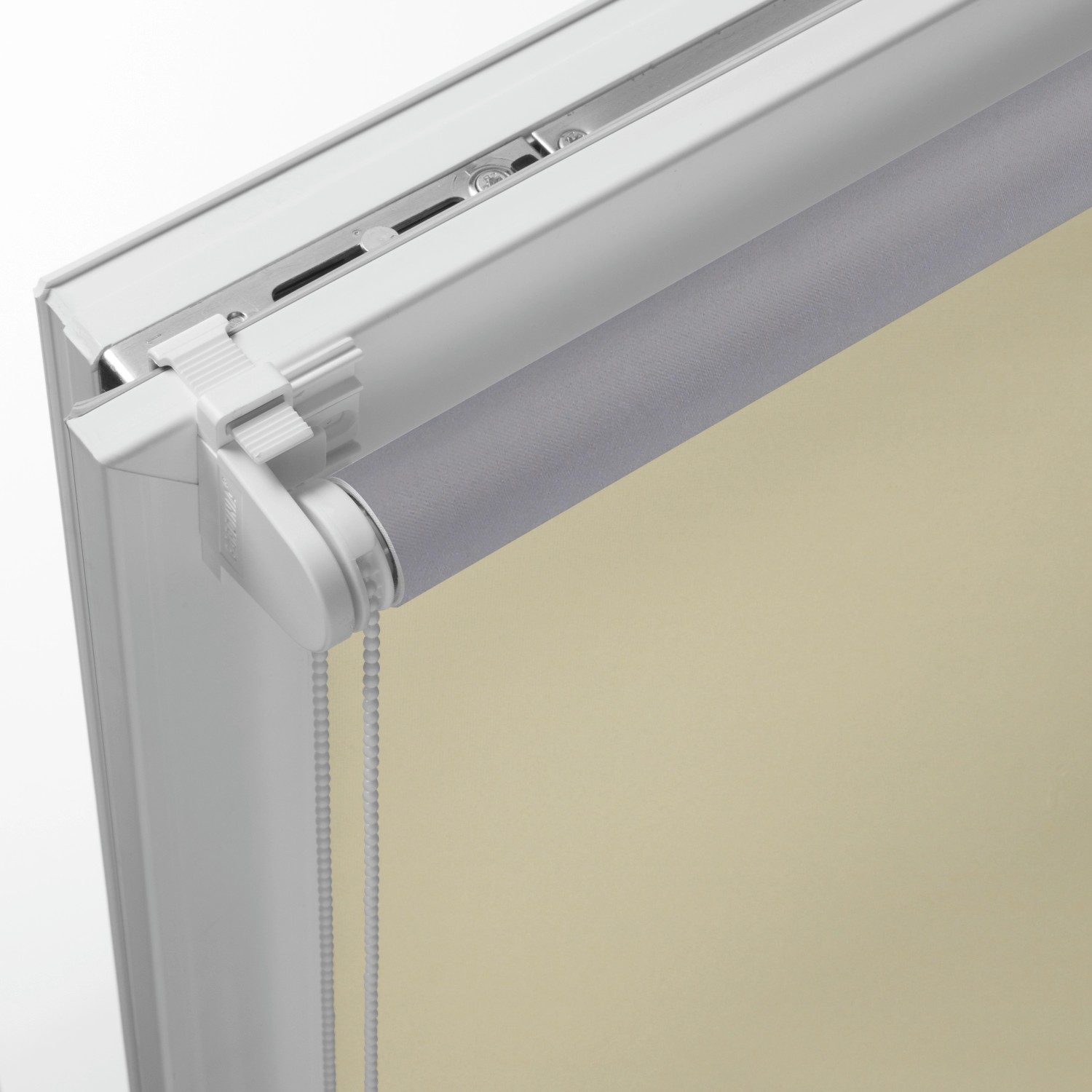 Gardinia EasyFix Rollo Thermo, 90x210 cm, Natur, Detailansicht. Verdunkelnd und thermobeschichtet.