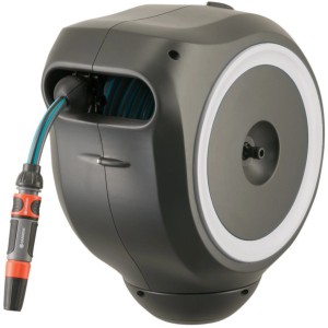 Gardena Wand-Schlauchbox RollUp S mit 15m Gartenschlauch, grau. Schlauchwagen zur Gartenbewässerung.