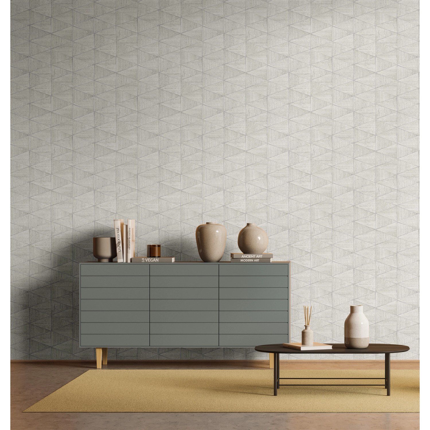 Moderne Vliestapete in Creme mit grafischem Dreiecksmuster von Marburg.