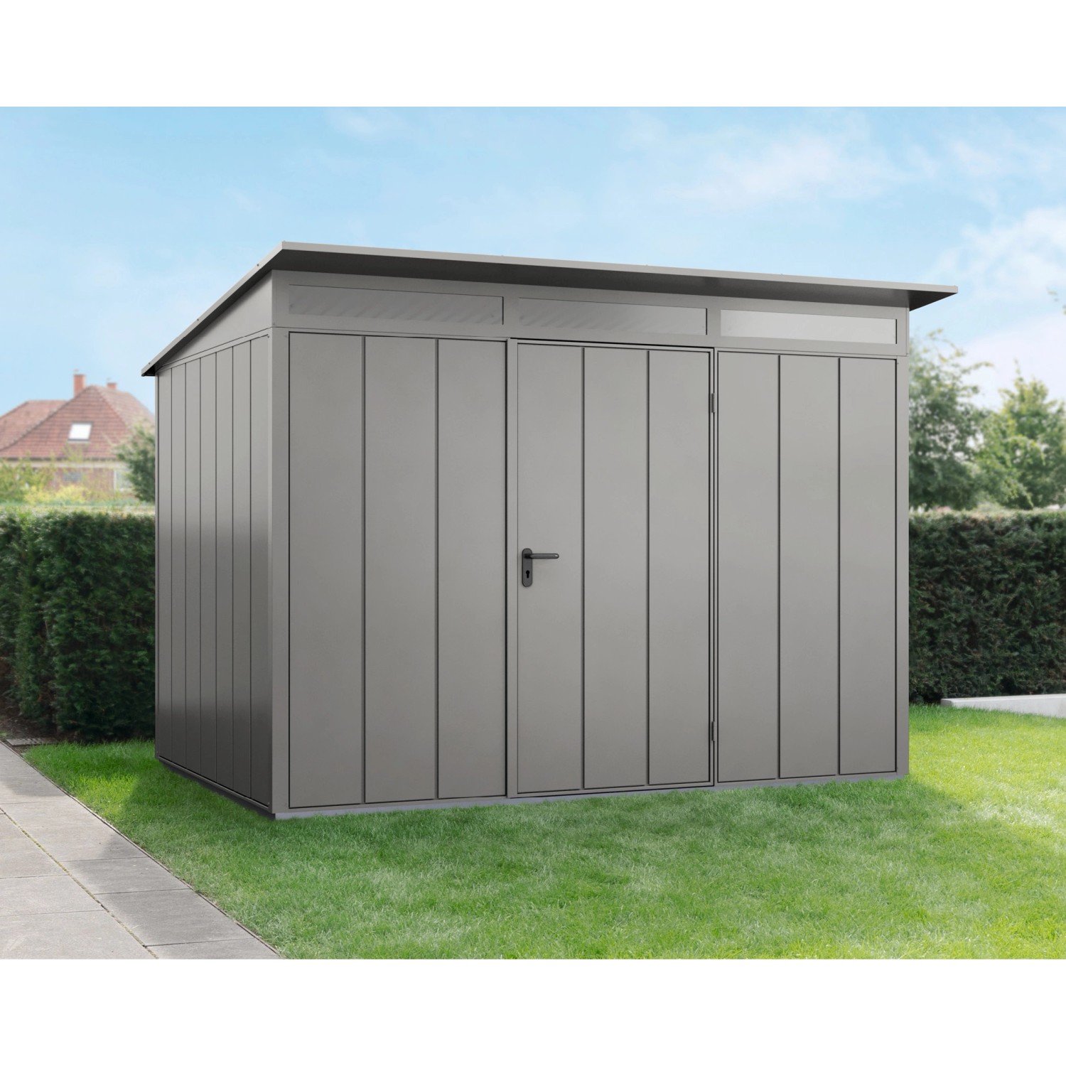 Modernes, graues Gerätehaus mit Pultdach und Einzeltür im Garten.