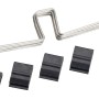 Montage-Set für OBI Lichtschachtabdeckung: Klammern und Clips zur einfachen Befestigung.