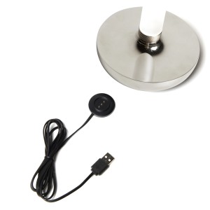 Konstsmide LED-Akku-Vase Biarritz Silber mit Ladekabel, Detailansicht.