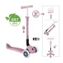 Beerenfarbener Globber Primo Foldable Lights Eco Tretroller mit 3 LED-Rädern, klappbar und höhenverstellbar für Kinder.