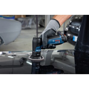 Bosch Professional GEX 12V-77 Exzenterschleifer in Aktion auf glänzender Oberfläche.