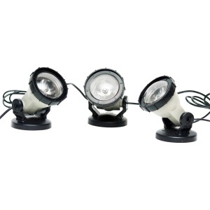 Heissner LED-Teichbeleuchtung 3er Set, warmweiß, mit Erdspießen für Garten und Teich.