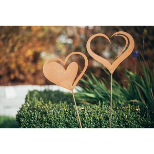 Ferrum Art Design Gartenstecker Herz, Edelrost-Optik, 126 cm hoch.